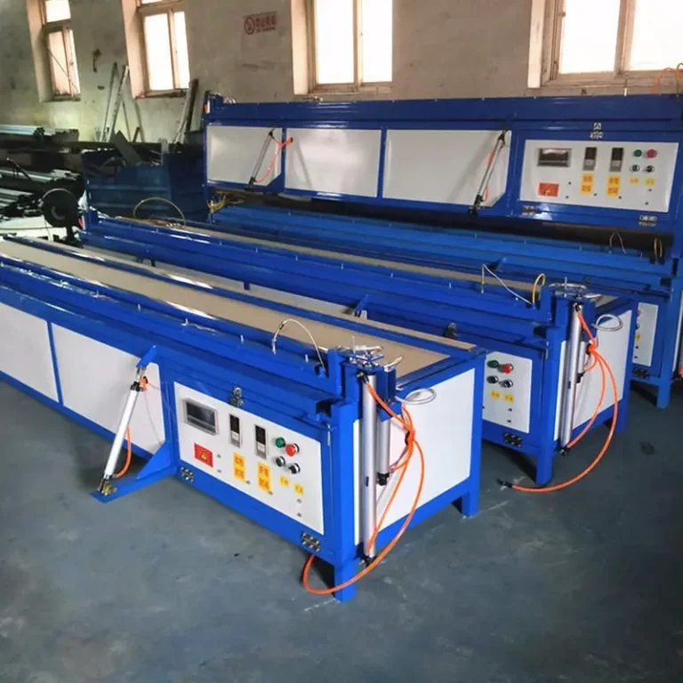 Folding machine bending tray sections and fittings